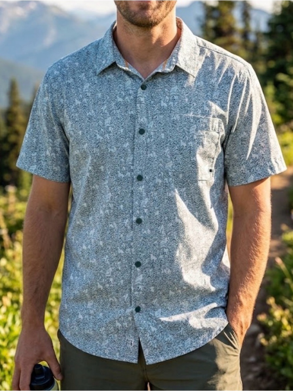 NWT Cotopaxi Short Sleeve Cambio Button Down Botanical Pattern Seaweed Foam Sz L
